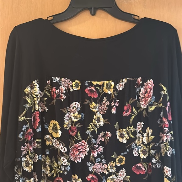 J. Jill Wearever Collection Women’s Floral Tunic Top Black Pink Size XL Tall - Picture 9 of 10